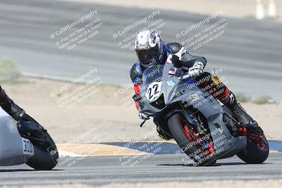 media/Oct-05-2025-CVMA (Sun) [[beeef4f201]]/Race 10-Formula Lightweight Twins Shootout/